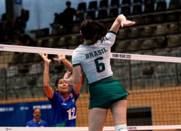 Brasil estreia com vitória no vôlei feminino nos Jogos Mundiais Universitários na Alemanha