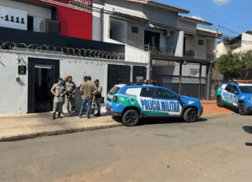 Entregador morre após ataque de abelhas durante o trabalho em Goiânia