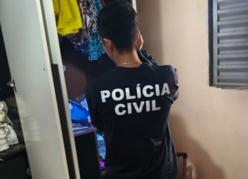 Mesmo mascarados, suspeitos de roubo são identificados pela Polícia Civil