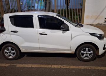 Ação rápida da Polícia Militar recupera carro roubado de motorista de aplicativo em Rio Verde