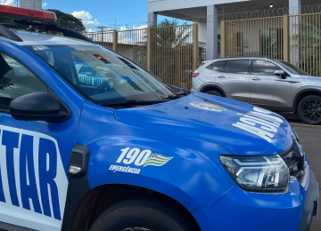 Sob ameaças e xingamentos, mãe denuncia filho agressor e pede medidas protetivas