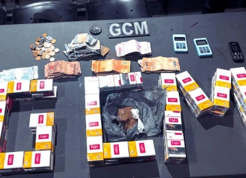 GCM flagra usuário comprando droga próximo à rodoviária de Rio Verde