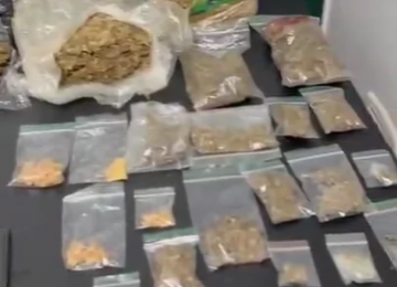 GCM desarticula ponto de tráfico de drogas e conduz três pessoas à delegacia na Vila Borges