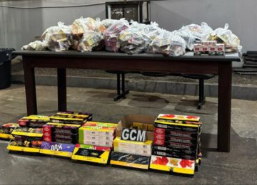 GCM e Vigilância Sanitária apreendem produtos ilegais em distribuidora de bebidas, em Rio Verde