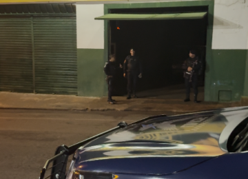 GCM evita possível furto ao encontrar empresa aberta durante a madrugada em Rio Verde