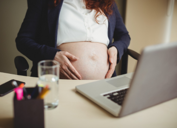Empresa é condenada por assédio contra gestante em Goiânia; 'barriga feia'