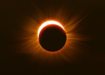 Eclipse solar total poderá ser visto parcialmente no Brasil amanhã (14)
