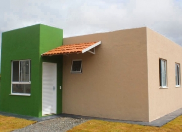 Goiás inicia construção de 1,2 mil casas a custo zero