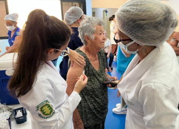 Goiás já aplicou 101 mil doses da vacina contra a gripe no início da campanha