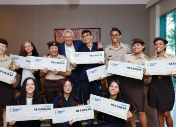 Goiás lança prêmio de até R$ 10 mil para alunos que se destacarem em Matemática no Enem