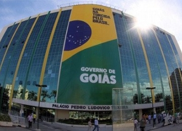 É aprovado projeto que suspende a validade dos concursos em Goiás