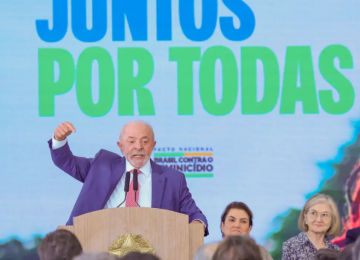 Governo Lula assina novas regras para internet e mira golpes, fraudes e violência online