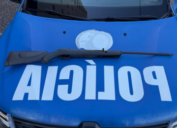 Homem é baleado acidentalmente na cabeça e espingarda é apreendida na Vila Serpró, em Rio Verde