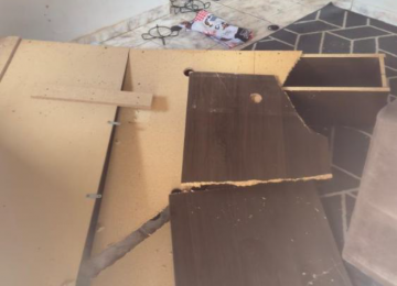 Homem é preso por danificar móveis de residência após mulher pedir para abaixar o som em Rio Verde