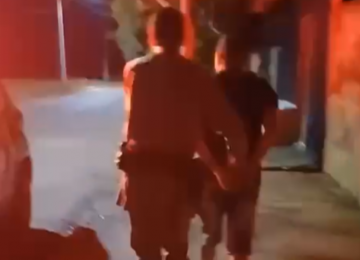 Homem é preso por descumprir medida protetiva e ameaçar ex-companheira em Santo Antônio da Barra
