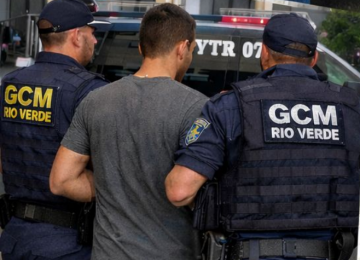 Homem reincidente atuando sem registro como profissional de educação física é preso no Jardim Presidente, em Rio Verde