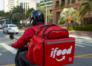 Procon Goiás autua Ifood por cobrança de taxa sem transparência nos pedidos