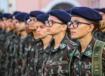 IGUALDADE NAS FORÇAS ARMADAS: ALISTAMENTO FEMININO É REGULAMENTADO NO BRASIL