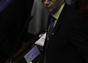 Jorge Kajuru apresenta emenda à Reforma Tributária, que pode acabar com a Taxa do Agro goiana