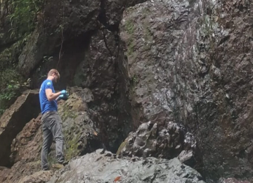 Homem morre após cair de cachoeira de 12 metros em Morrinhos