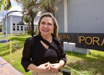 Dias após prisão de Naçoitan, vice-prefeita é empossada em Iporá