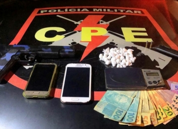 CPE prende homem no Bairro Santo Agostinho por tráfico de drogas e posse ilegal de arma