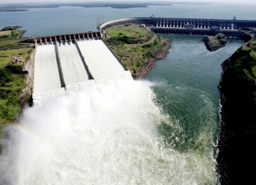 Brasil e Paraguai cancelam ata sobre compra de energia de Itaipu 