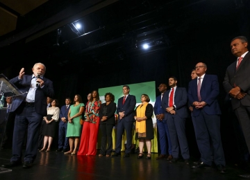 Lula anuncia o nome de mais 16 ministros do futuro governo