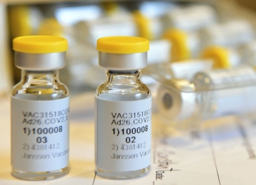 Agência americana afirma que dose única da vacina da Johnson é eficaz contra a Covid e a variante sul-africana