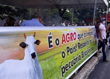 Faeg parabeniza manifestações em defesa da pecuária brasileira