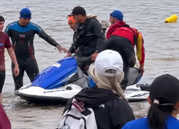 Pablo Marçal é resgatado de jet ski durante prova de triatlo no Paraguai