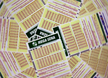Mega-Sena acumula e prêmio sobe para R$ 38 milhões