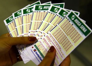 Ninguém acerta as seis dezenas e prêmio da Mega-Sena acumula em R$ 45 milhões