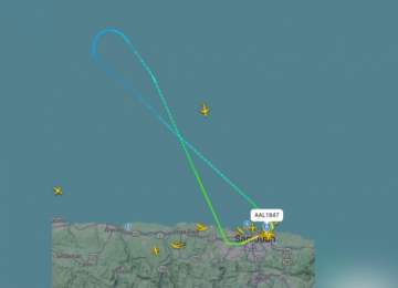 Avião retorna após mulher ler 