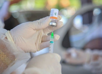 Ministério da Saúde anuncia 4ª dose de vacina contra a Covid para imunossuprimidos