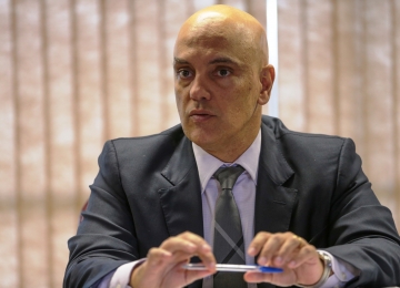 Ministro do STF determina bloqueio de perfis do PCO nas redes digitais