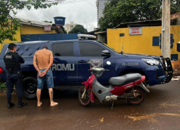 Moto furtada escondida em residência é recuperada pela ROMU no Jardim Presidente, em Rio Verde