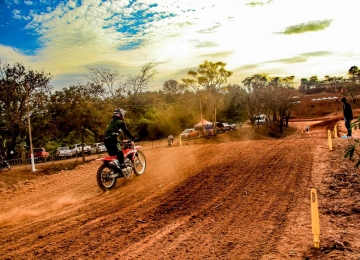 Motocross movimentou o final de semana em Rio Verde