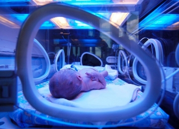Campanha Novembro Roxo reforça cuidados no combate à prematuridade