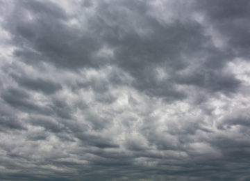 Centro-Oeste deve enfrentar calor acima da média e chuvas irregulares em abril, com alerta para Goiás