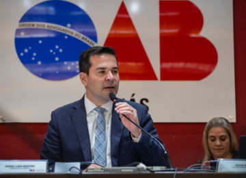 OAB-GO reage com força e desagrava advogados após abusos de delegado da Polícia Civil