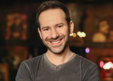 Dono do site da plataforma de conteúdo adulto OnlyFans morre aos 43 anos; saiba quem era