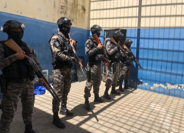 Operação Atena apreende em Rio Verde e outras penitenciárias eletrônicos, armas e outros ilícitos