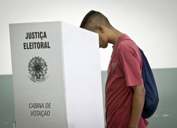 Pesquisa Serpes mostra mais de 18% dos eleitores indecisos para eleição ao governo de Goiás