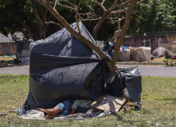 Aumenta em 25% a quantidade de moradores de rua no Brasil, informa levantamento