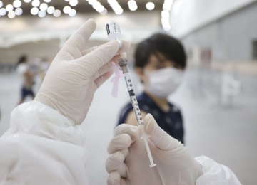 Pfizer informa que não consegue estabelecer prazo para entrega de vacinas pediátricas ao Brasil