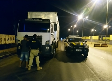 PRF recupera veículo durante Operação Em Frente Brasil