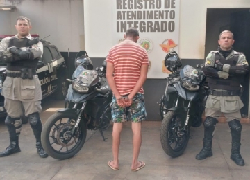 Polícia Militar cumpre mandado de prisão no Bairro Céu Azul