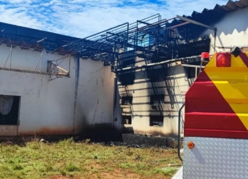 Polícia prende dupla suspeita de causar incêndio e vazamento de amônia em frigorífico de Quirinópolis