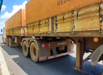 Polícia recupera caminhão com 44 toneladas de soja furtado em Jataí